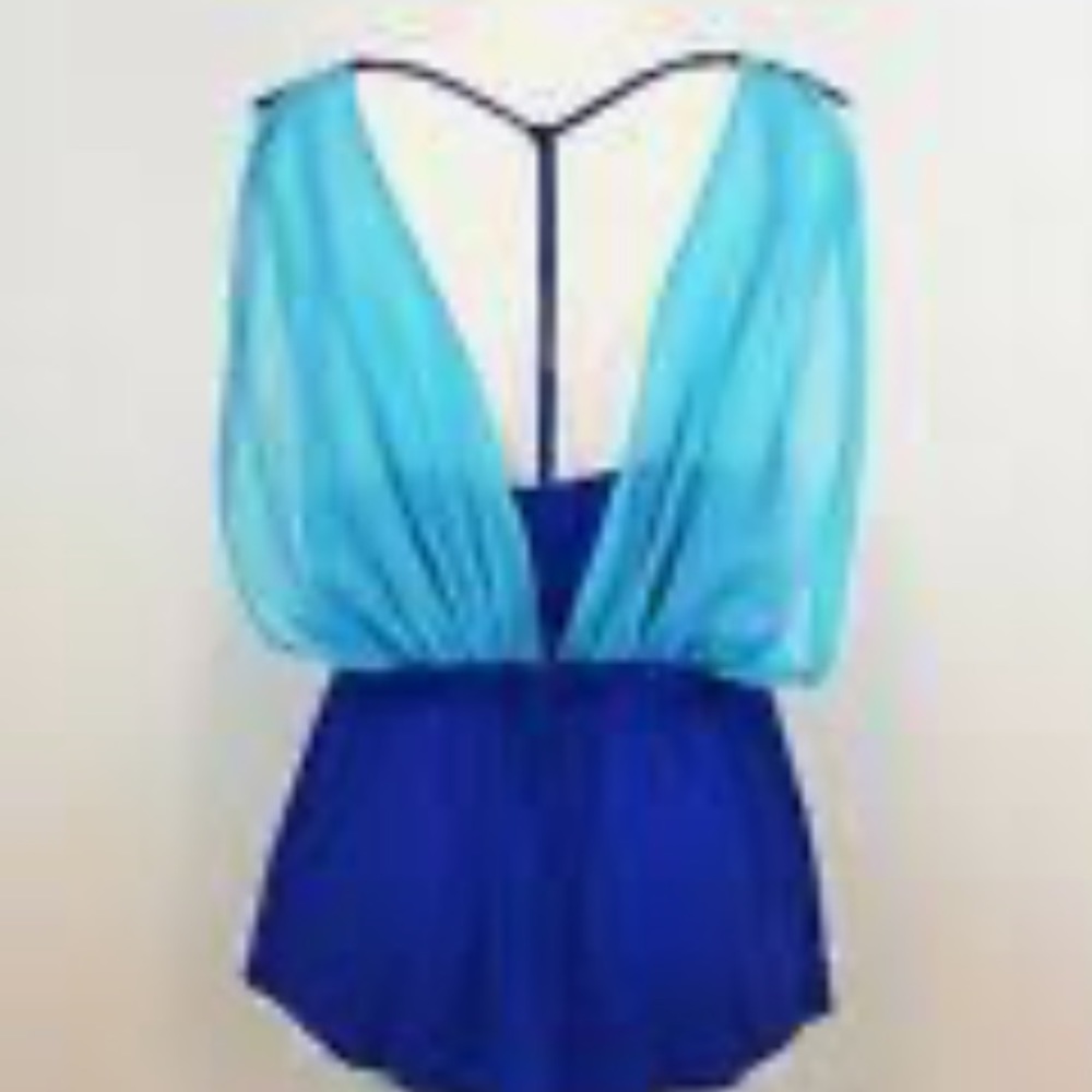 Wilster blue top